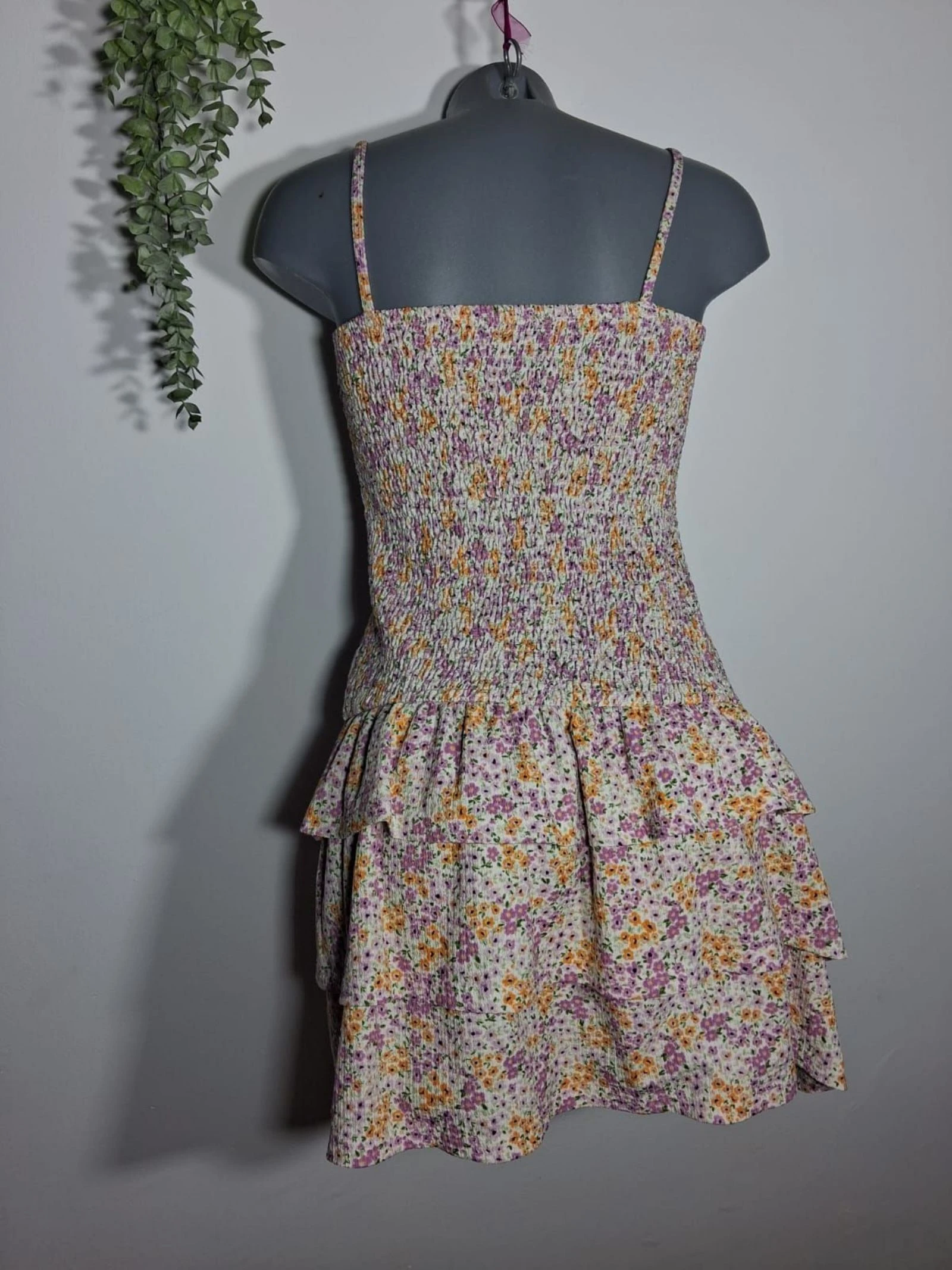 Vestido Primark floral fruncido con volantes talla S – photo 7